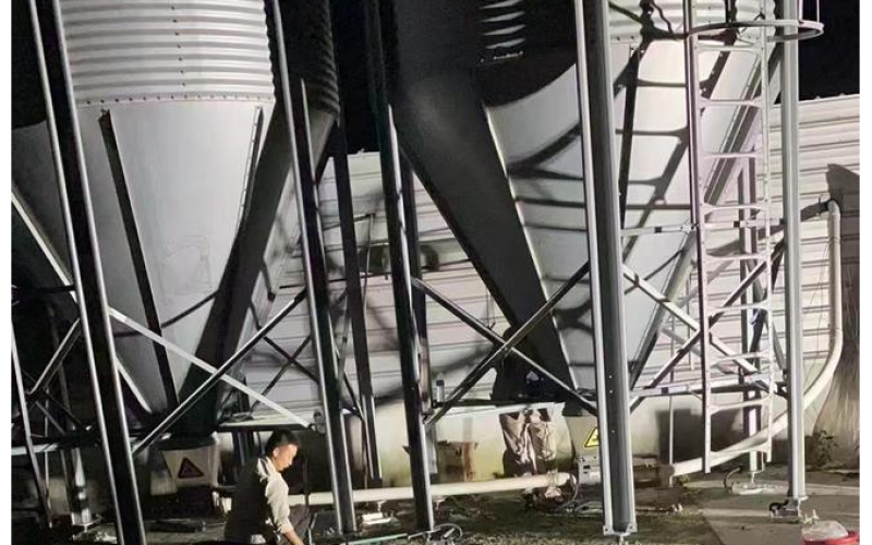 4G物聯(lián)網(wǎng)網(wǎng)關實現(xiàn)養(yǎng)殖場料塔稱重系統(tǒng)